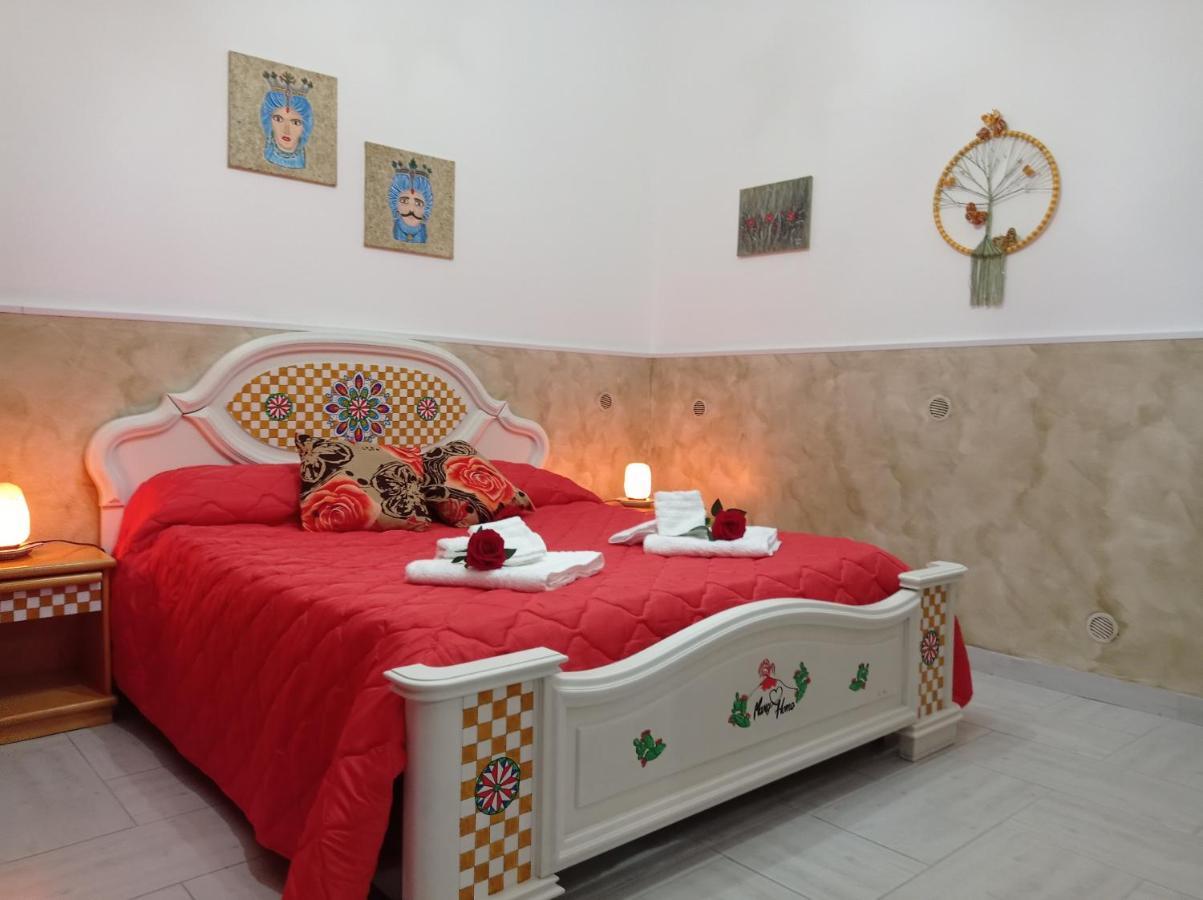 Mary Home - Casa Vacanza Ταορμίνα Δωμάτιο φωτογραφία