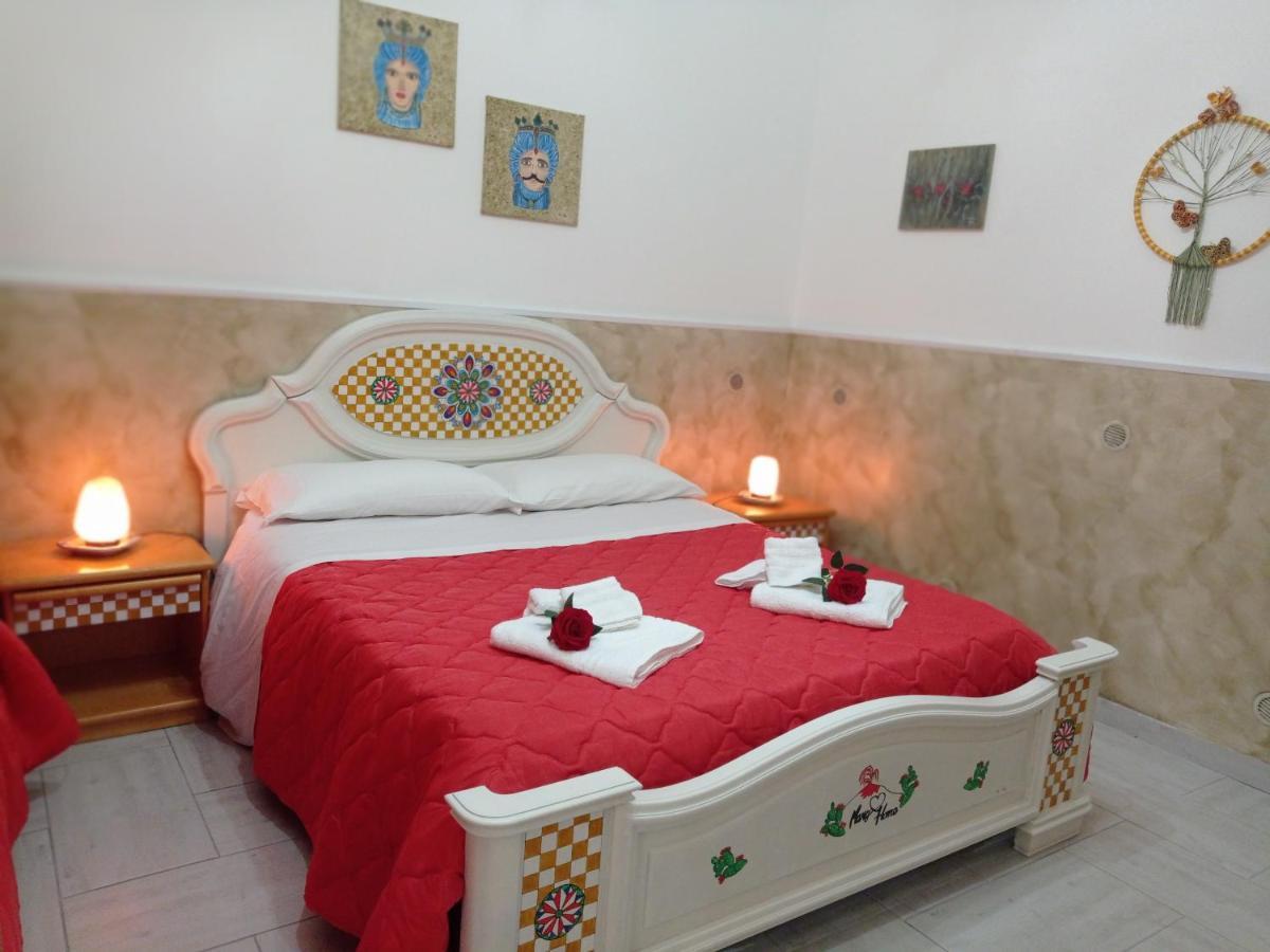 Mary Home - Casa Vacanza Ταορμίνα Δωμάτιο φωτογραφία